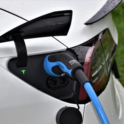 EV зарядка