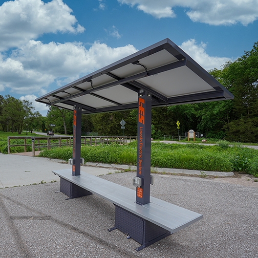 LES solar charging station